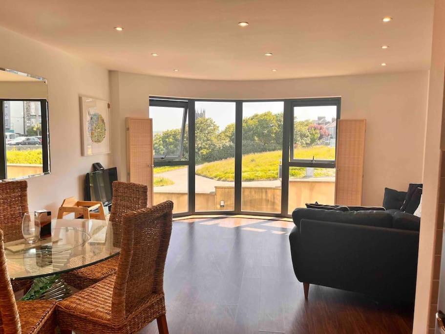 New Quay 2Bed With Pool & Sea View Apartment מראה חיצוני תמונה